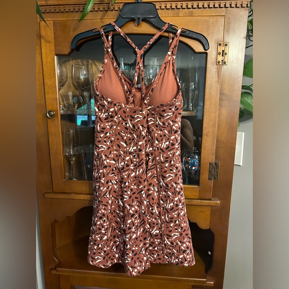 Old navy printed active wear dress size small - Picture 2 of 2